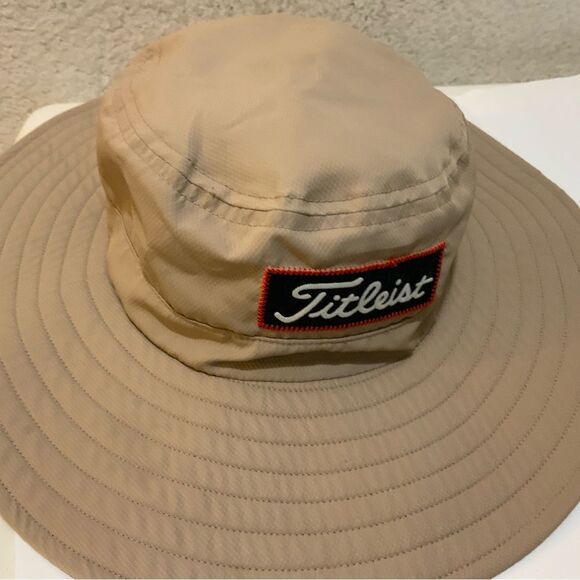 Titelist Bucket Hat Tan  embroidery unisex size small /medium - Picture 5 of 5